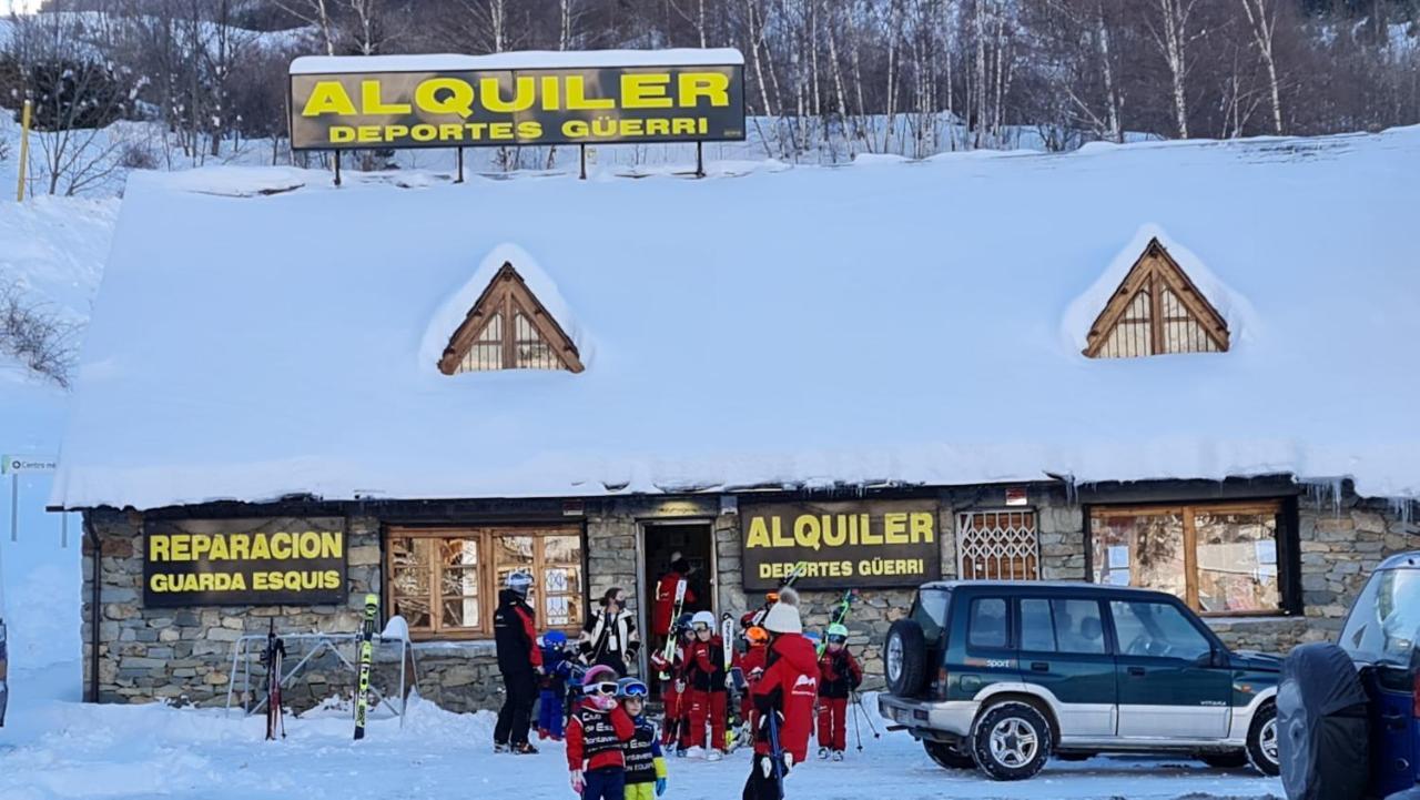 Appartamento Tuhogarencerler Taquilla Parking En Pistas Esterno foto